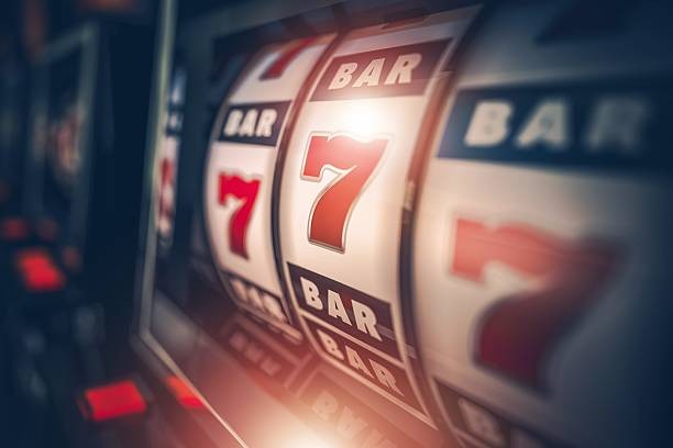 Monopoly Live wheel and live dealer studio at mancing duit
